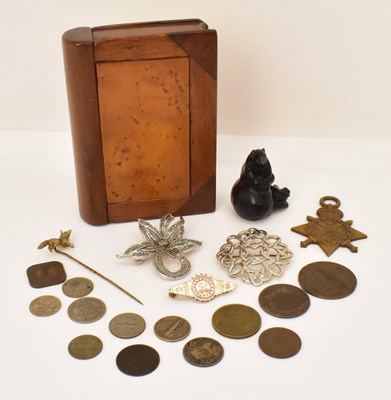 Lot 320 - Various mixed collectibles, to include a WWI...