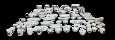 Lot 612 - ROYAL WORCESTER; a large quantity of assorted...