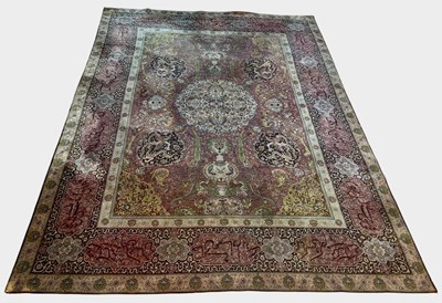 Lot 128 - A large mid 20th century machine made wool...
