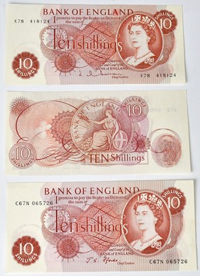 Lot 664 - Three ten-shilling banknotes, C67N 065726, A72...