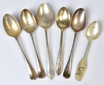 Lot 550 - A quantity of hallmarked silver teaspoons, to...