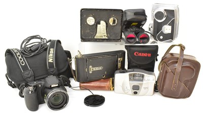 Lot 380 - A group of mixed cameras, comprising a Bencini...