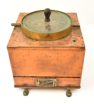 Lot 292 - GALLENKAMP; an electrical laboratory apparatus,...