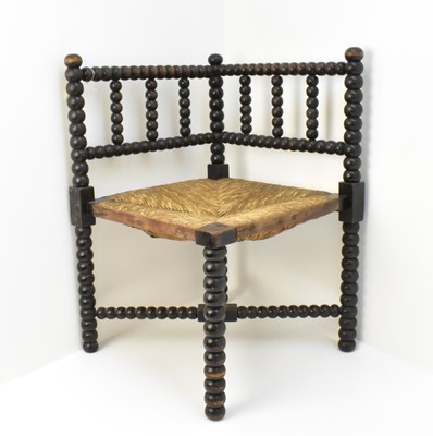 Lot 20 - A late 19th/early 2th century child's bobbin...