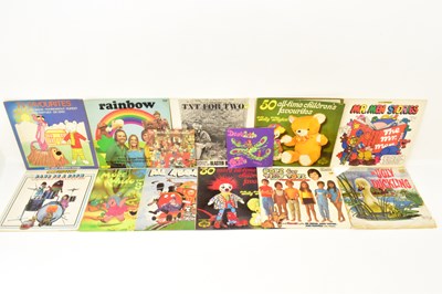 Lot 327 - Thirteen mixed vintage records, ten aimed at...