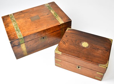 Lot 299 - A small group of collectors' items, to include...