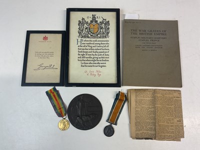 Lot 55 - A WWI medal pair comprising a British War...