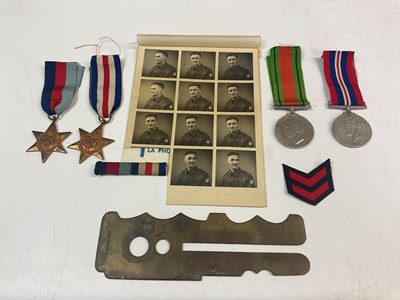 Lot 6 - A group of loose WWII medals, comprising the...