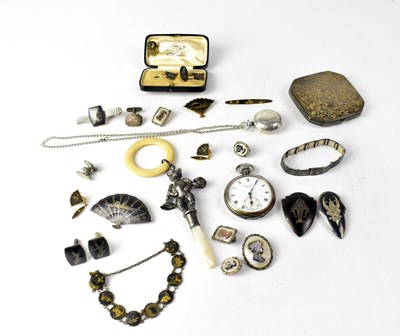 Lot 1055 - A quantity of vintage silver and metal Siam...