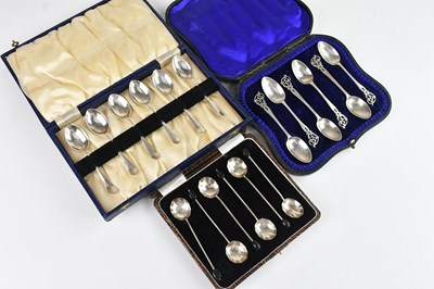 Lot 260 - A harlequin set of six hallmarked silver...