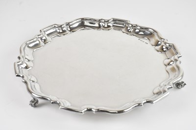 Lot 302 - VINER'S LTD; an Elizabeth II hallmarked silver...
