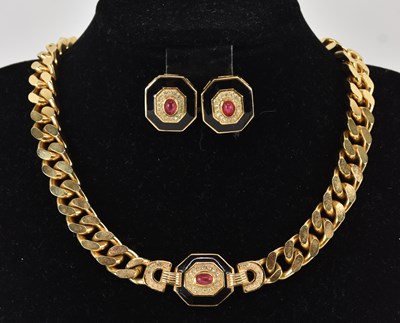 Lot 1534 - CHRISTIAN DIOR; a vintage 1950s/1960s gold...