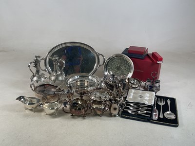 Lot 152 - A large amount of silver plated wares, to...