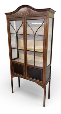 Lot 54 - An Edwardian mahogany and satinwood inlaid...