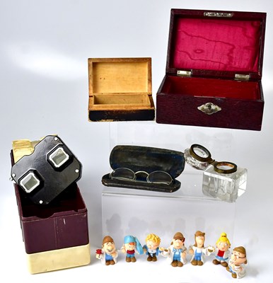 Lot 321 - A collectors' lot, comprising a complete set...