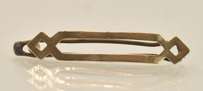 Lot 1310 - A 9ct yellow gold hair clip, length 4.5cm,...