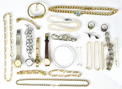 Lot 866 - A group of 925 silver jewellery, comprising a...