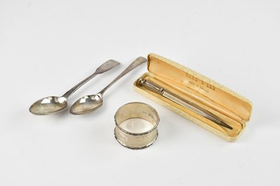 Lot 147 - D BROS; an Elizabeth II hallmarked silver...