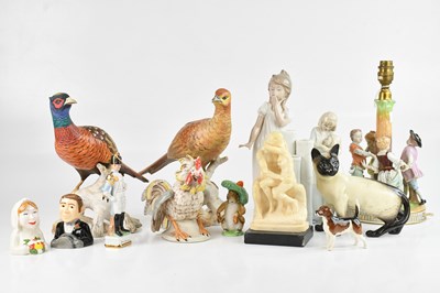 Lot 1393 - A mixed collection of ceramic figures...