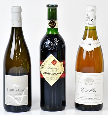 Lot 272 - Three bottles of wine, comprising Pouilly-Fumé...