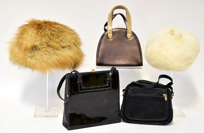 Lot 358 - A collection of seven vintage and retro...
