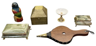 Lot 349 - A quantity of assorted collectors’ items...