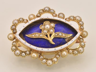 Lot 1502 - An early 19th century 15ct yellow gold...