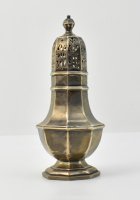 Lot 1266 - EDWARD BARNARD & SONS; a George V hallmarked...