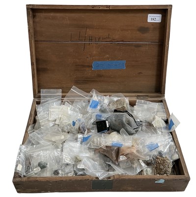 Lot 398 - A collection of approximately two hundred...