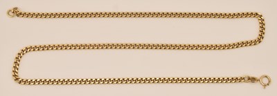 Lot 1435 - A 9ct yellow gold necklace with ring clasp,...