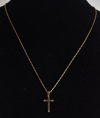 Lot 1463 - A 9ct yellow gold dainty necklace with lobster...
