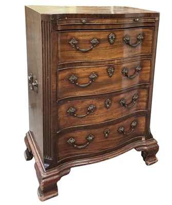 Lot 84 - An early to mid 19th century chest of three...