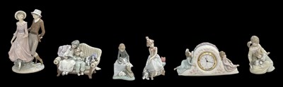 Lot 587 - LLADRÓ; five assorted porcelain figures...