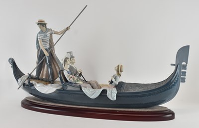 Lot 577 - LLADRÓ; a large hand signed porcelain figure...