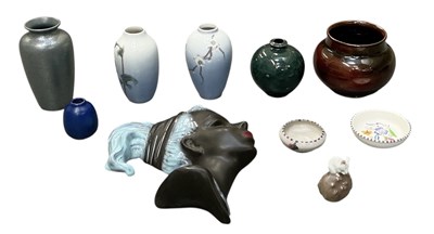 Lot 636 - Ten pieces of assorted early 20th century and...