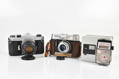 Lot 1326 - PENTAX; a Sportmatic SP 35mm film camera...