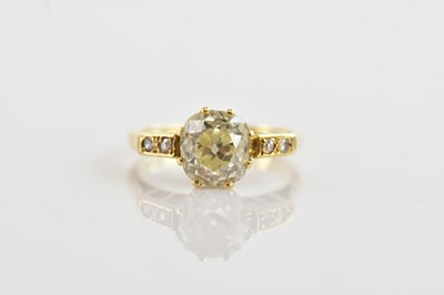 Lot 453 - An 18ct yellow gold diamond solitaire ring,...