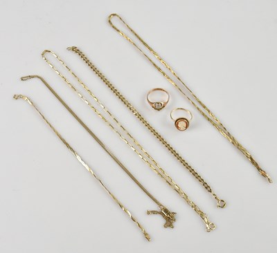 Lot 3 - A 9ct yellow gold box link necklace, length...