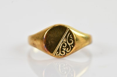 Lot 680 - A 9ct yellow gold signet ring, size P, approx...