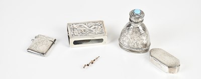 Lot 141 - JOHN HENRY WYNN; an Edward VII hallmarked...