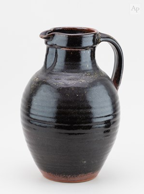 Lot 481 - RAY FINCH (1914-2012) for Winchcombe Pottery;...