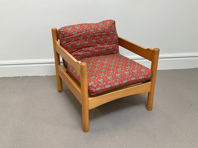 Lot 2116 - HABITAT; a 1970s pine lounge chair, height...