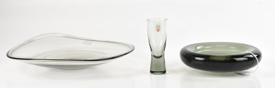 Lot 253 - PER LUTKI  FOR HOLMEGARRD; an art glass bowl...