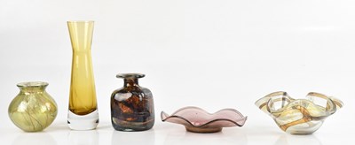Lot 254 - A group of art glass including a Mdina glass...