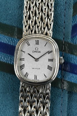 Lot 1091 - OMEGA; a lady's stainless steel De Ville 1970s...