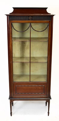 Lot 1608 - An Edwardian mahogany display cabinet