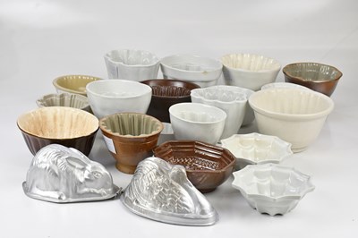 Lot 1206 - A collection of 19th century and later jelly...