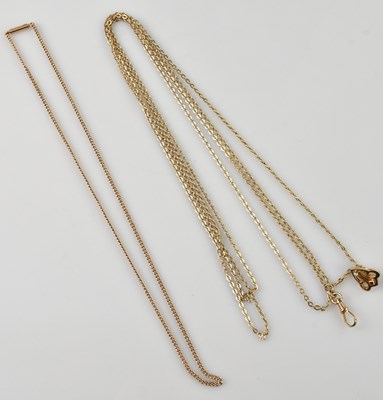 Lot 346 - An unusual yellow metal muff type chain, with...