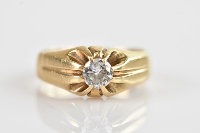 Lot 523 - A 9ct yellow gold diamond signet ring, the...