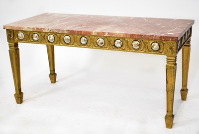 Lot 1752 - A decorative coffee table